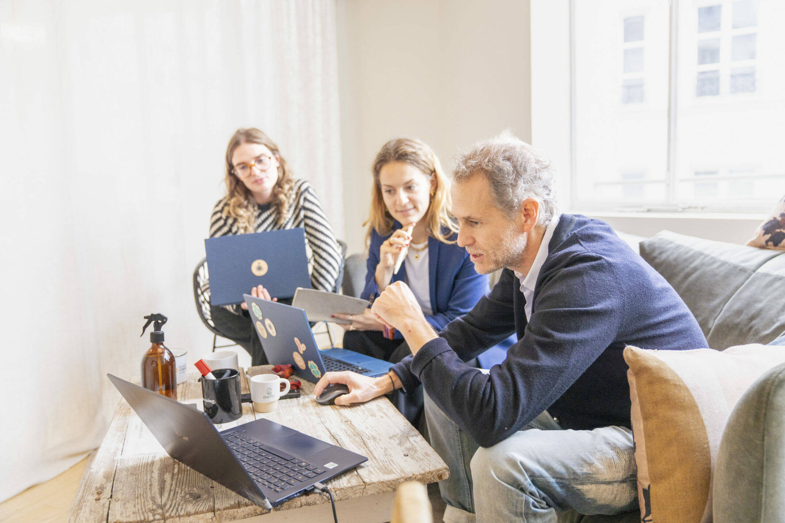 consultation-seb-flavie-louise-reunion-scaled.jpg